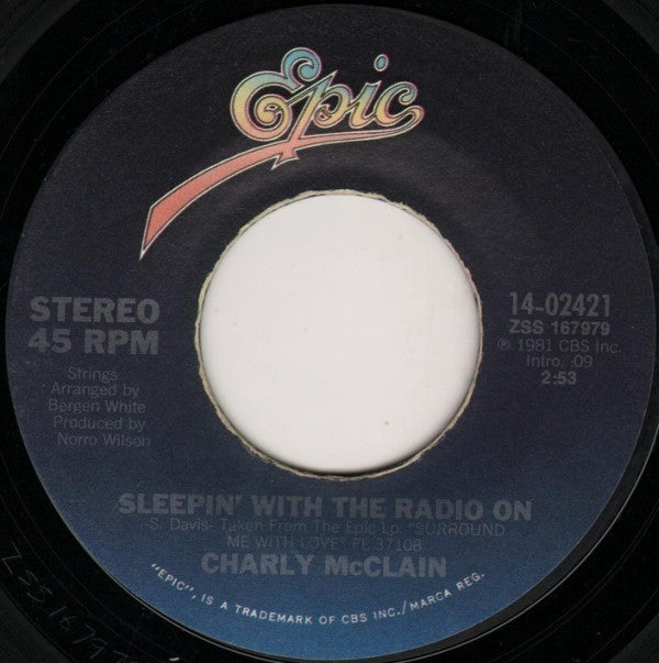 Charly McClain : Sleepin' With The Radio On (7", Single, Styrene, Ter)
