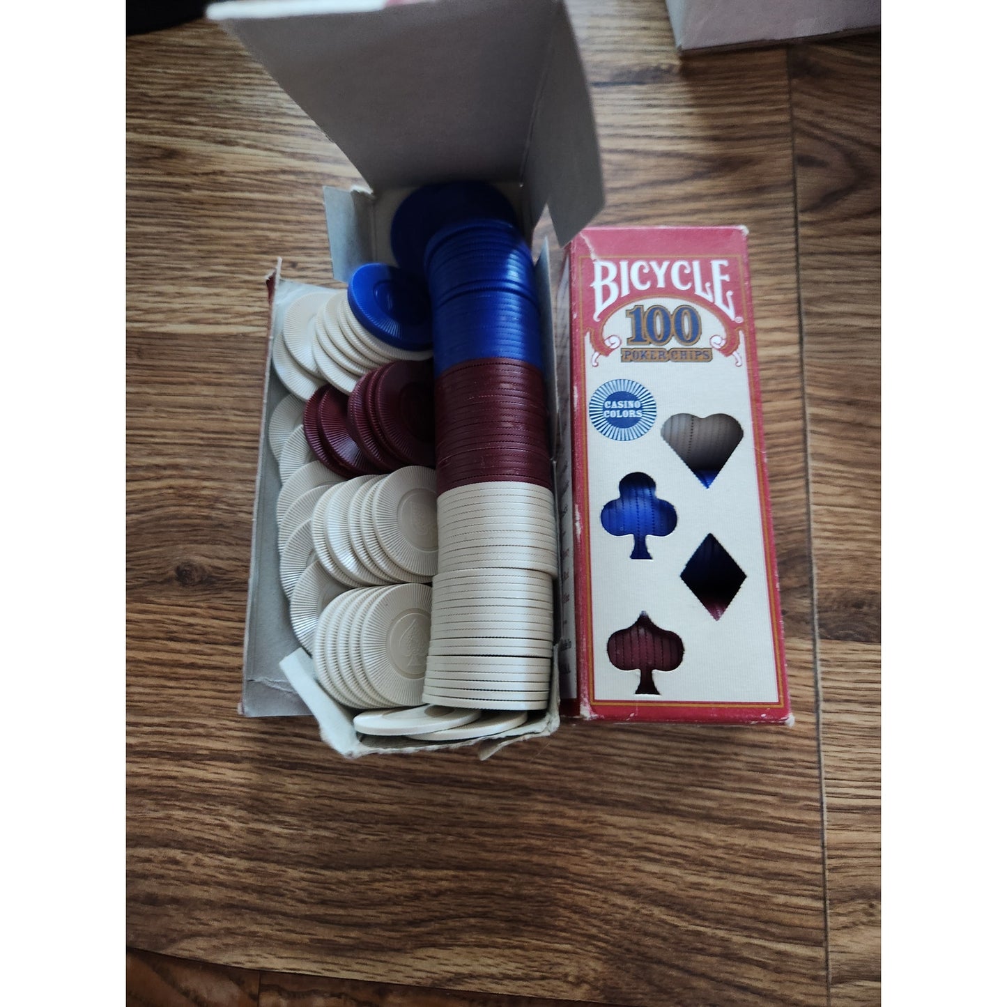 2 Sets of Bicycle 100 Poker Chips - Classic Casino Colors